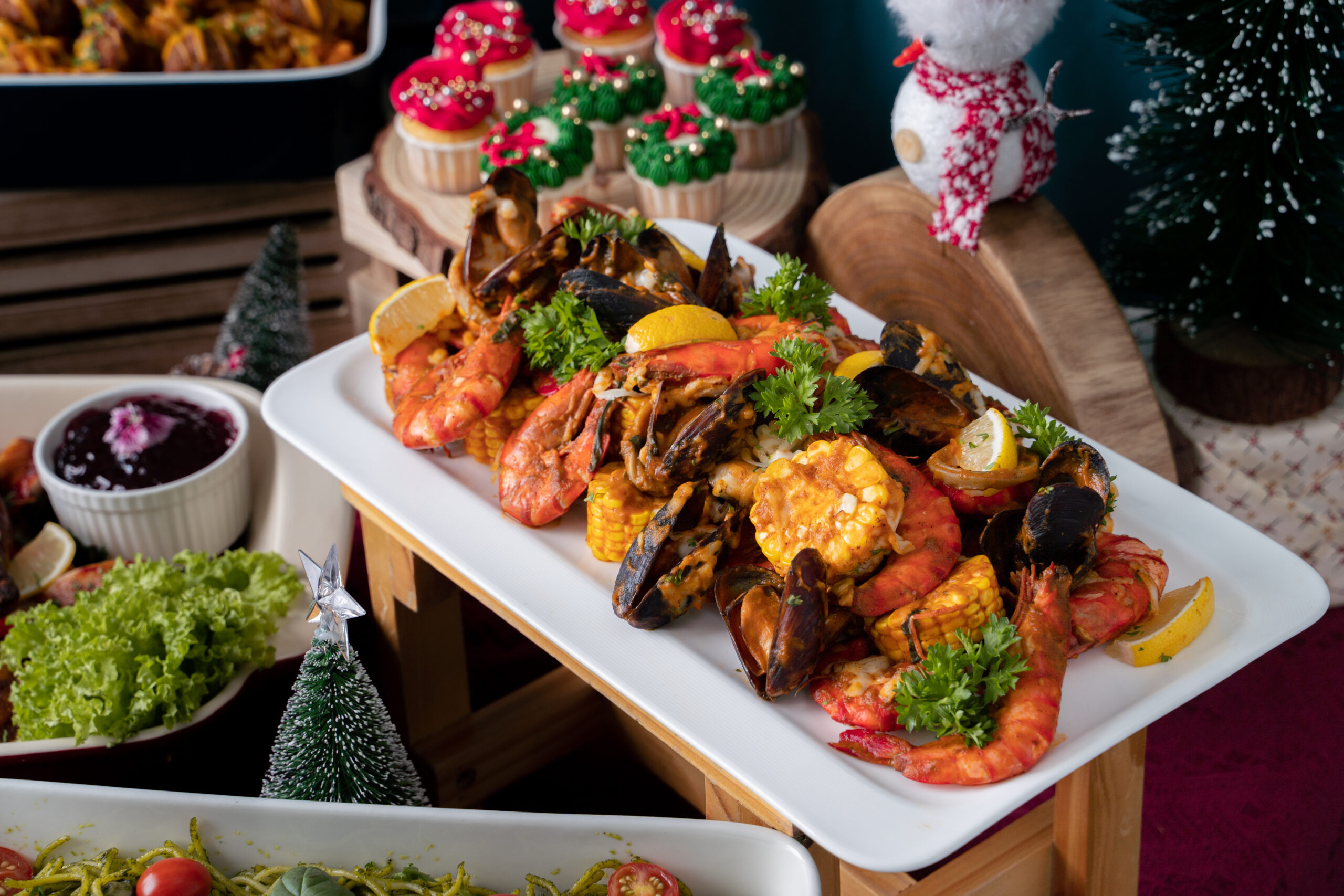 Epic Xmas Buffet catering by idocatering 2