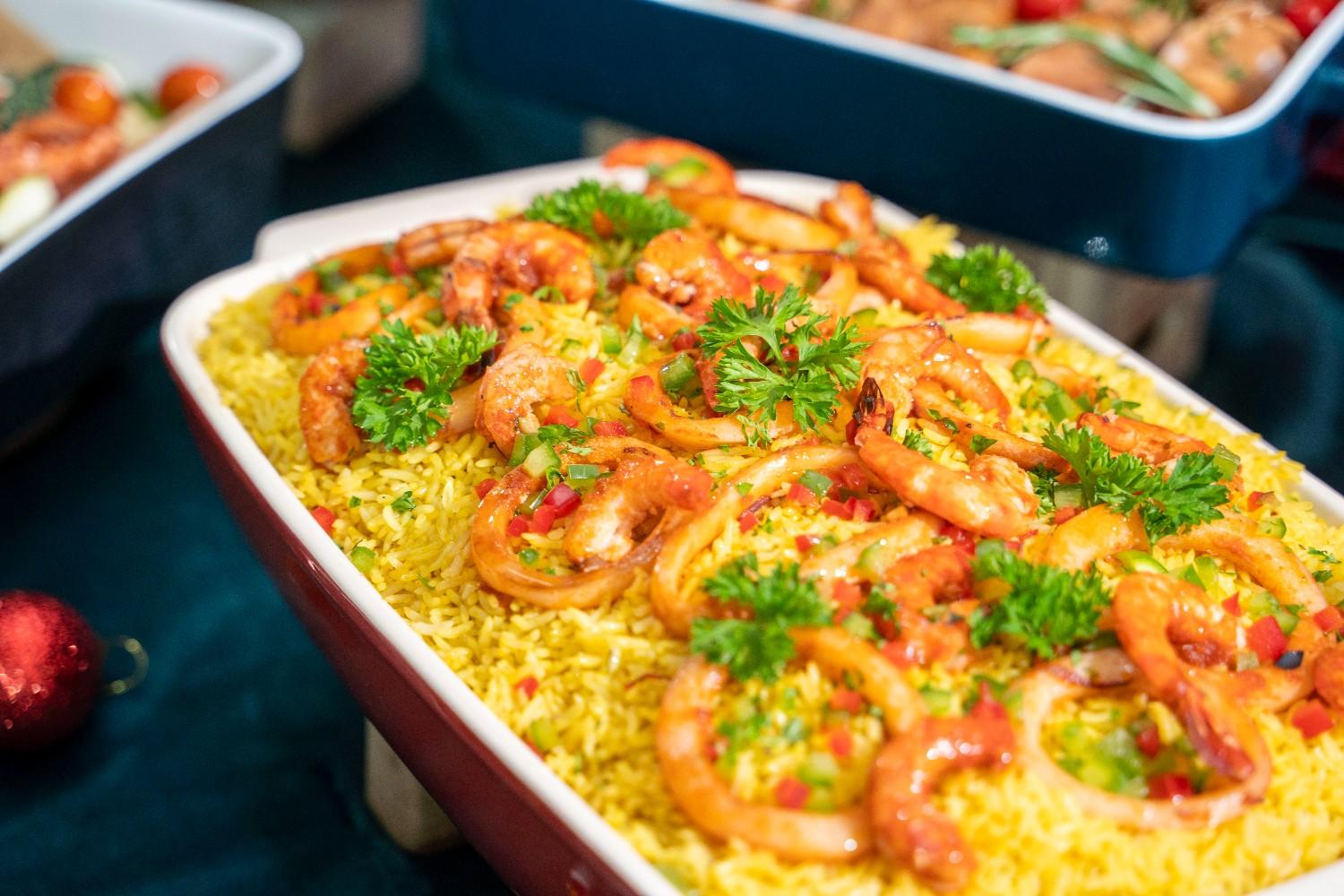 Spanish Seafood Paella - idocatering christmas menu 2025